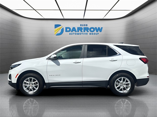 2024 Chevrolet Equinox LT photo 2