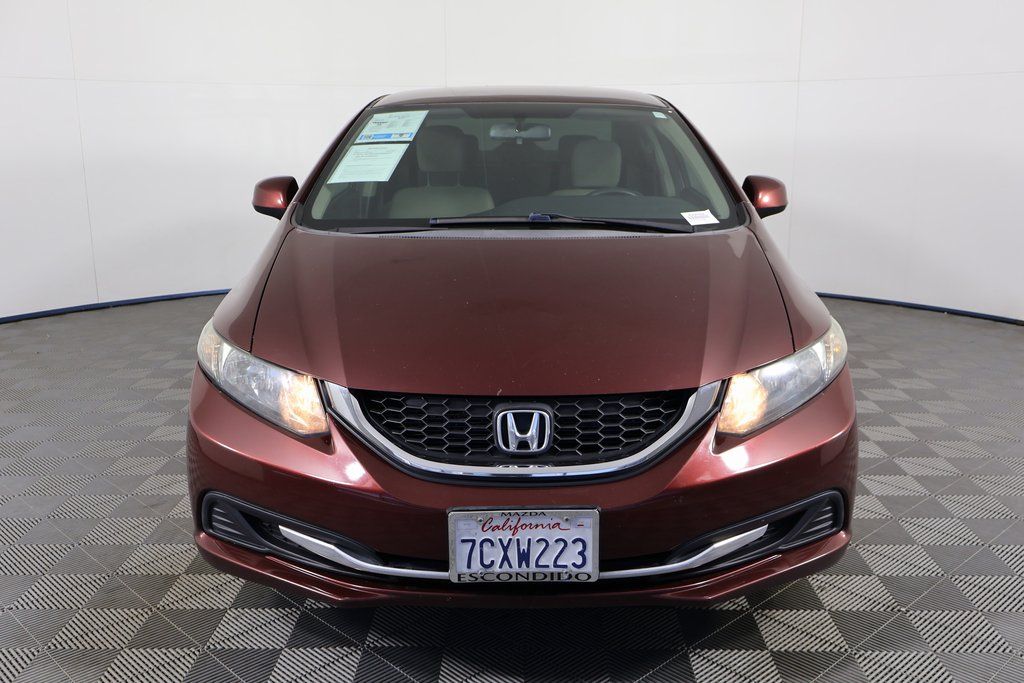 2013 Honda Civic LX photo 2