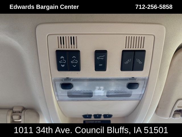2008 Cadillac Escalade ESV Base photo 25