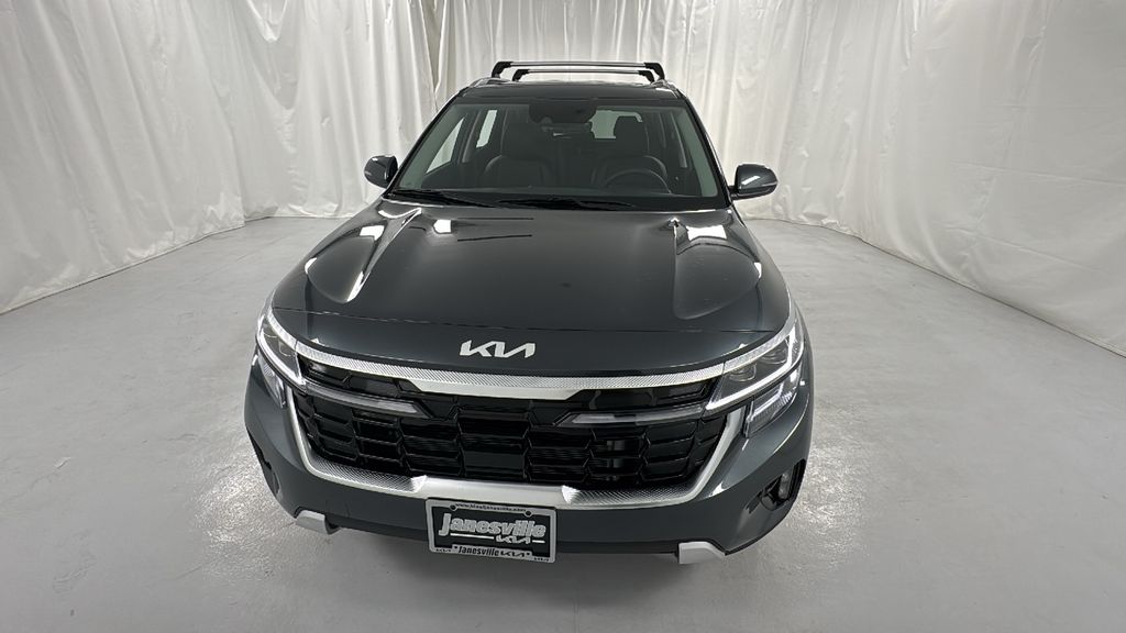2026 Kia Seltos SX photo 8