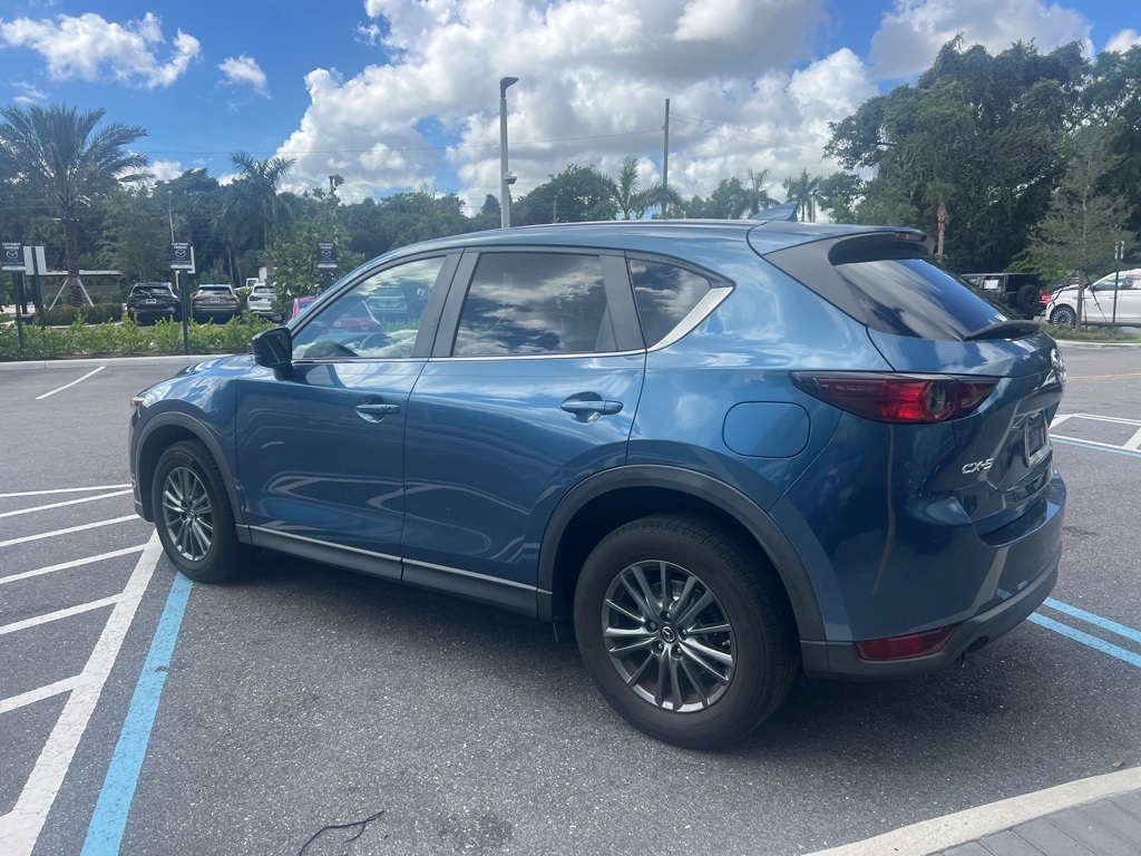 2017 Mazda CX-5 Touring photo 10