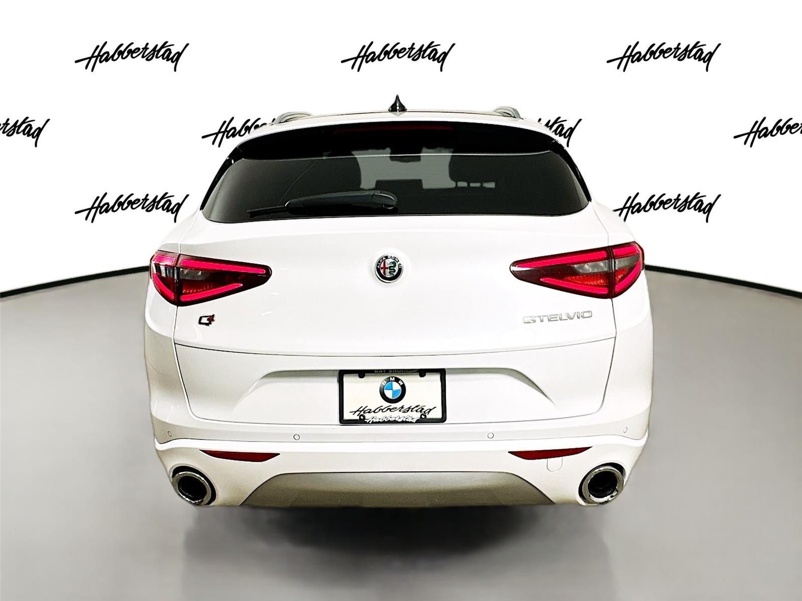 2021 Alfa Romeo Stelvio Ti Sport photo 6