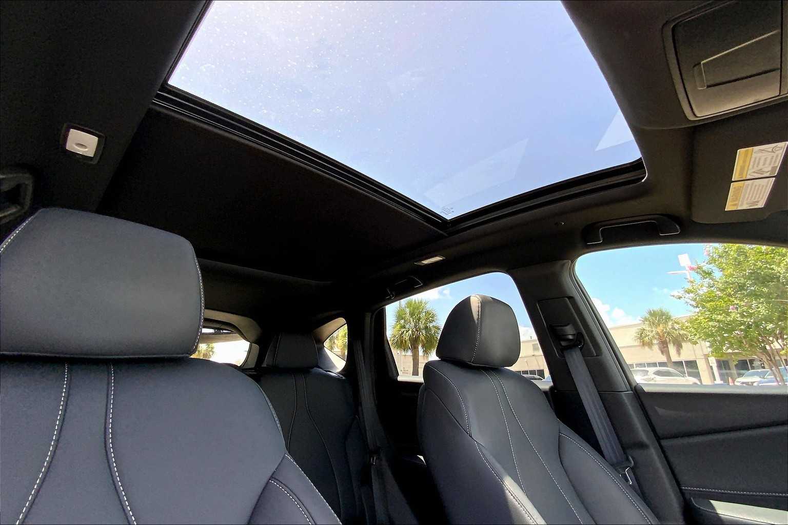 2025 Acura RDX photo 12