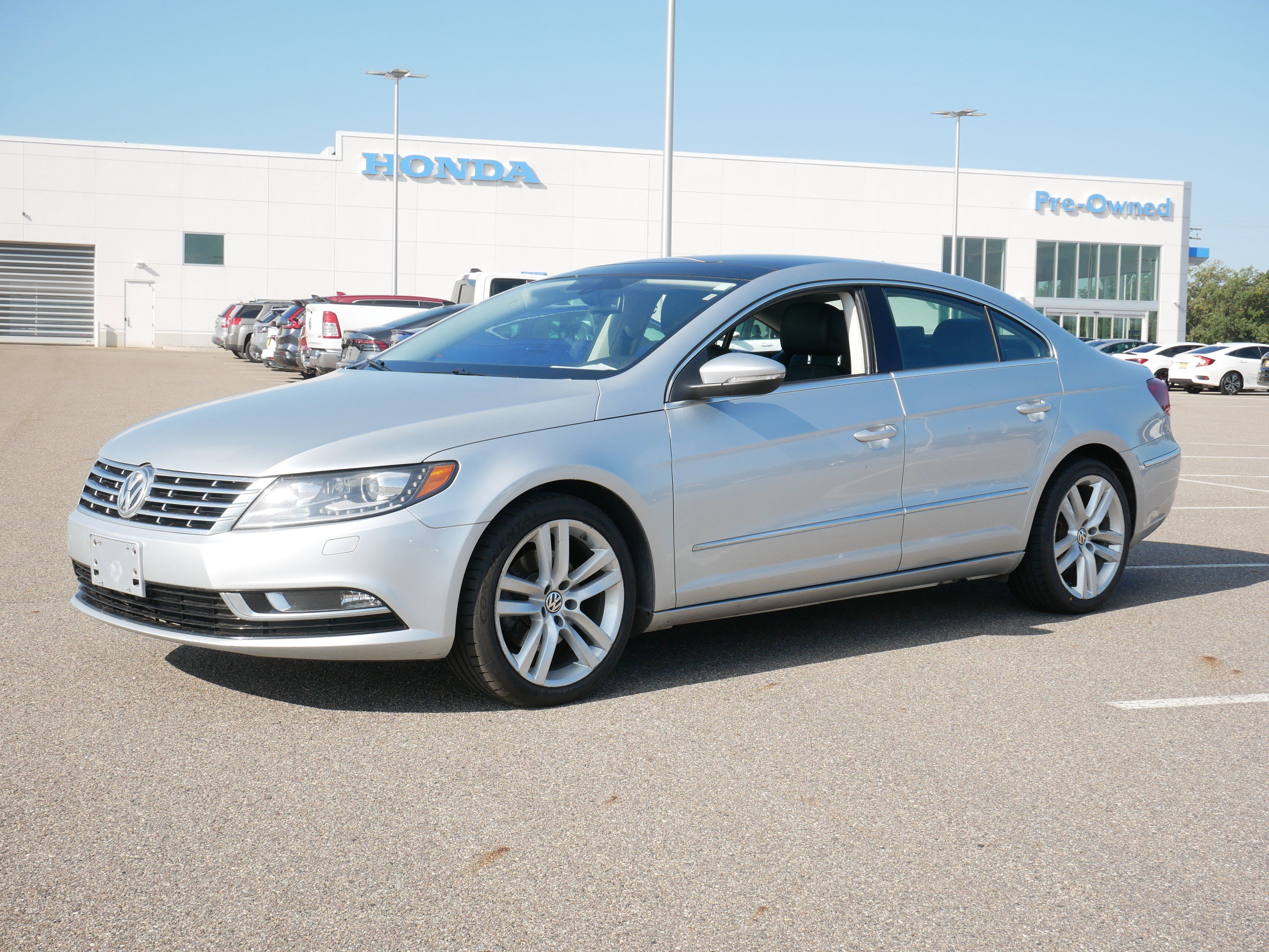 Used 2013 Volkswagen CC Luxury with VIN WVWRN7AN0DE504214 for sale in Waite Park, Minnesota