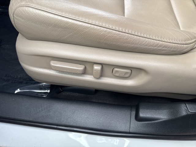 2021 Honda Pilot Touring photo 14