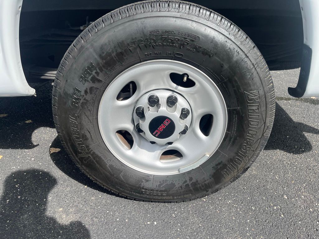 2023 Gmc Savana 2500 Cargo photo 24