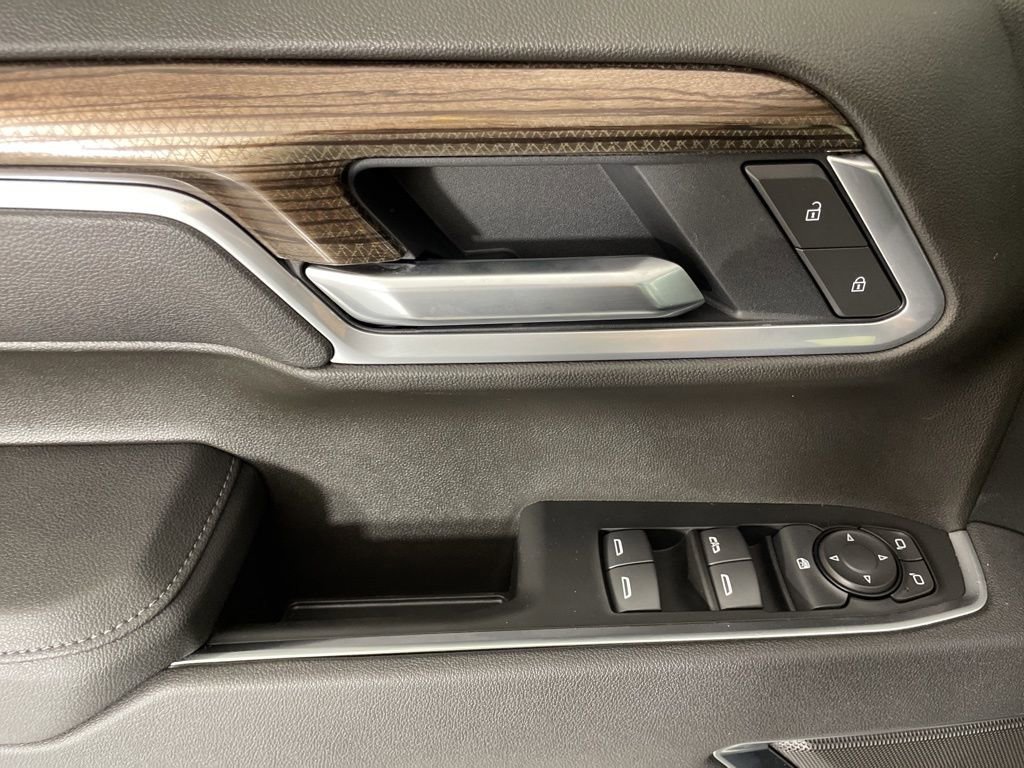 2026 Chevrolet Silverado 1500 photo 17