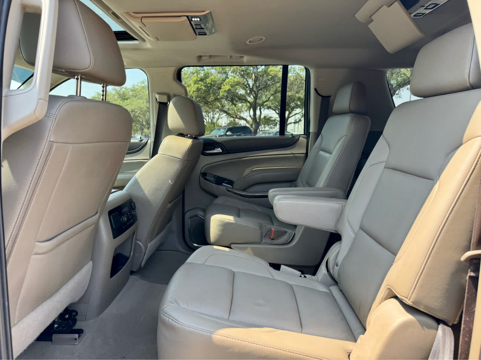 2020 Gmc Yukon XL SLT photo 12