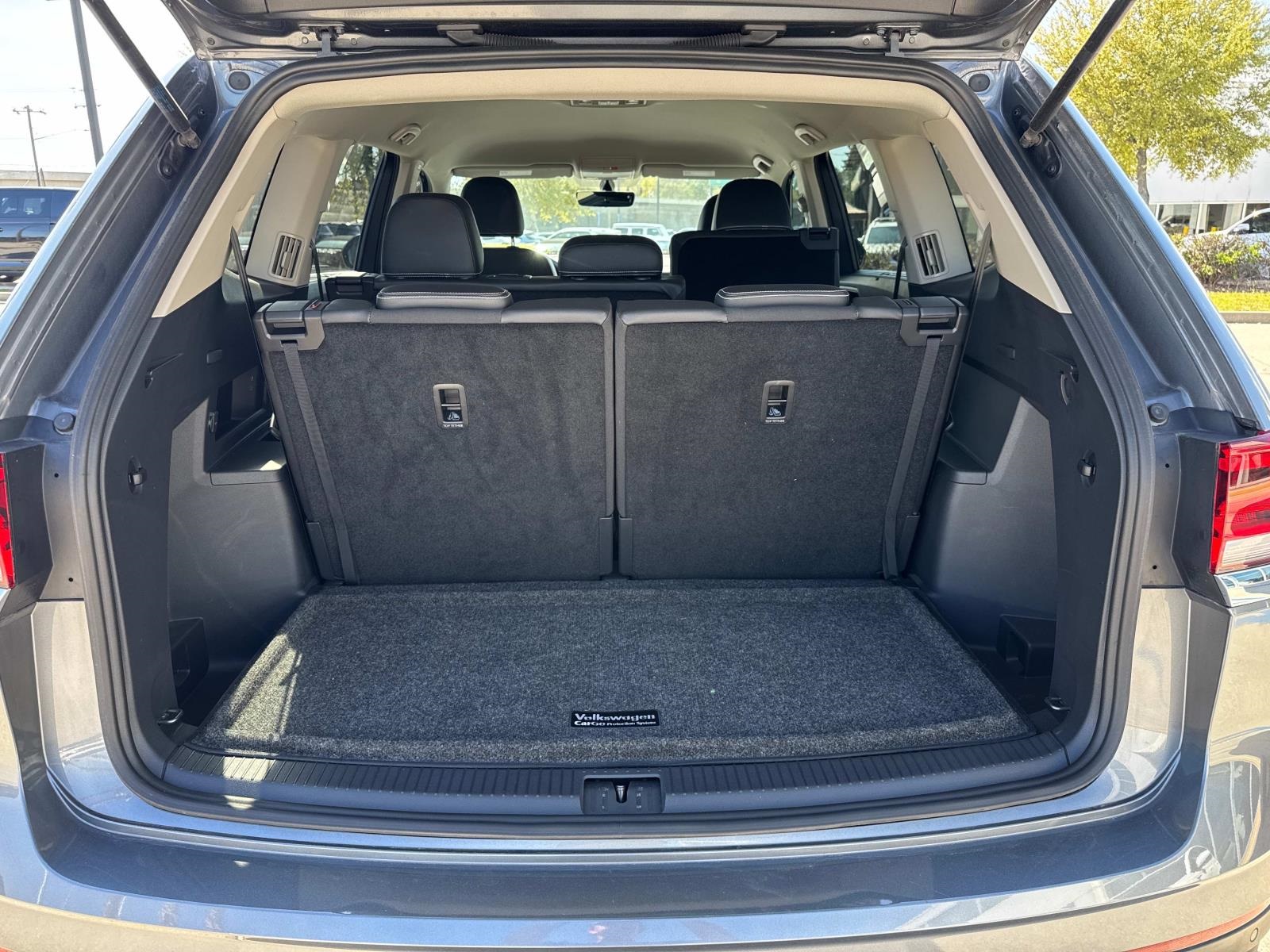 2022 Volkswagen Atlas V6 SE Technology photo 7