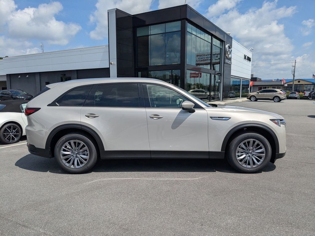 2025 Mazda CX-90 3.3 Turbo Preferred photo 3