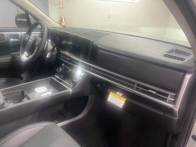 2026 Hyundai Santa Fe SEL photo 21
