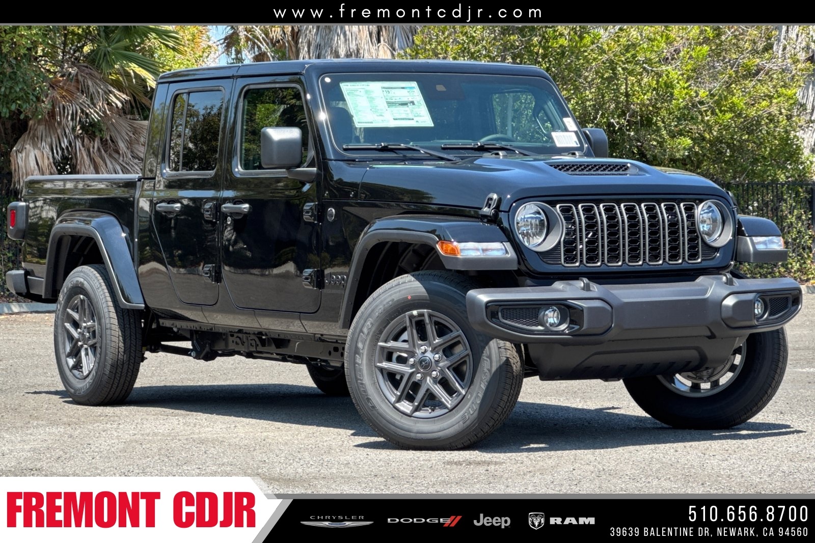 2025 Jeep Gladiator Sport S's photo