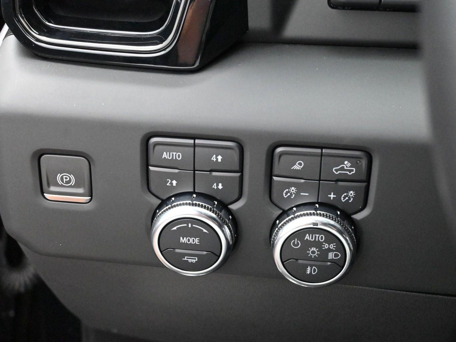 2024 Gmc Sierra 1500 AT4X photo 19