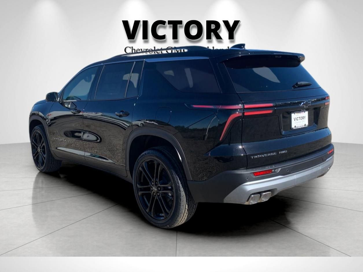 2026 Chevrolet Traverse photo 4