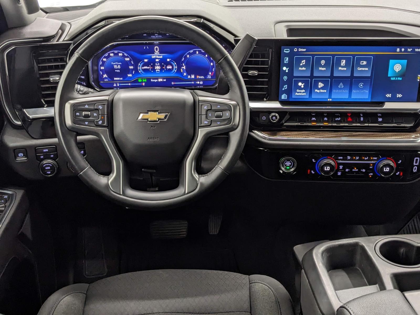 2023 Chevrolet Silverado 1500 photo 4