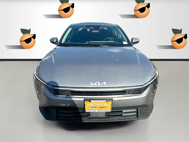 2025 Kia K4 LXS photo 2