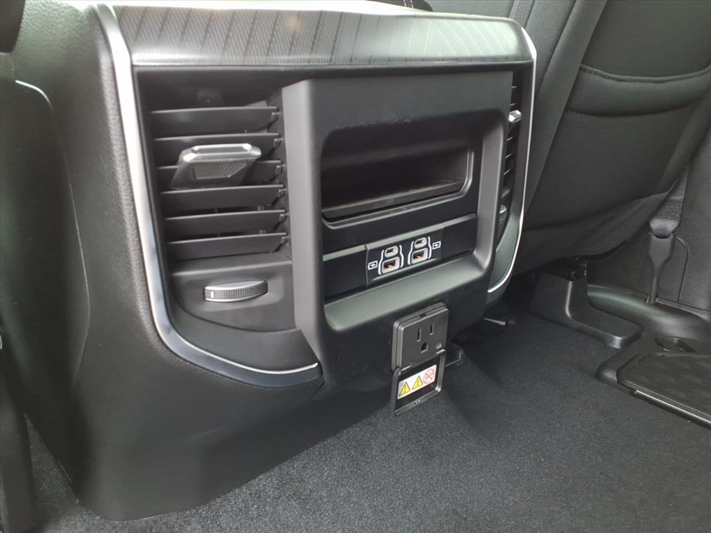 2026 Ram 1500 Big Horn photo 4