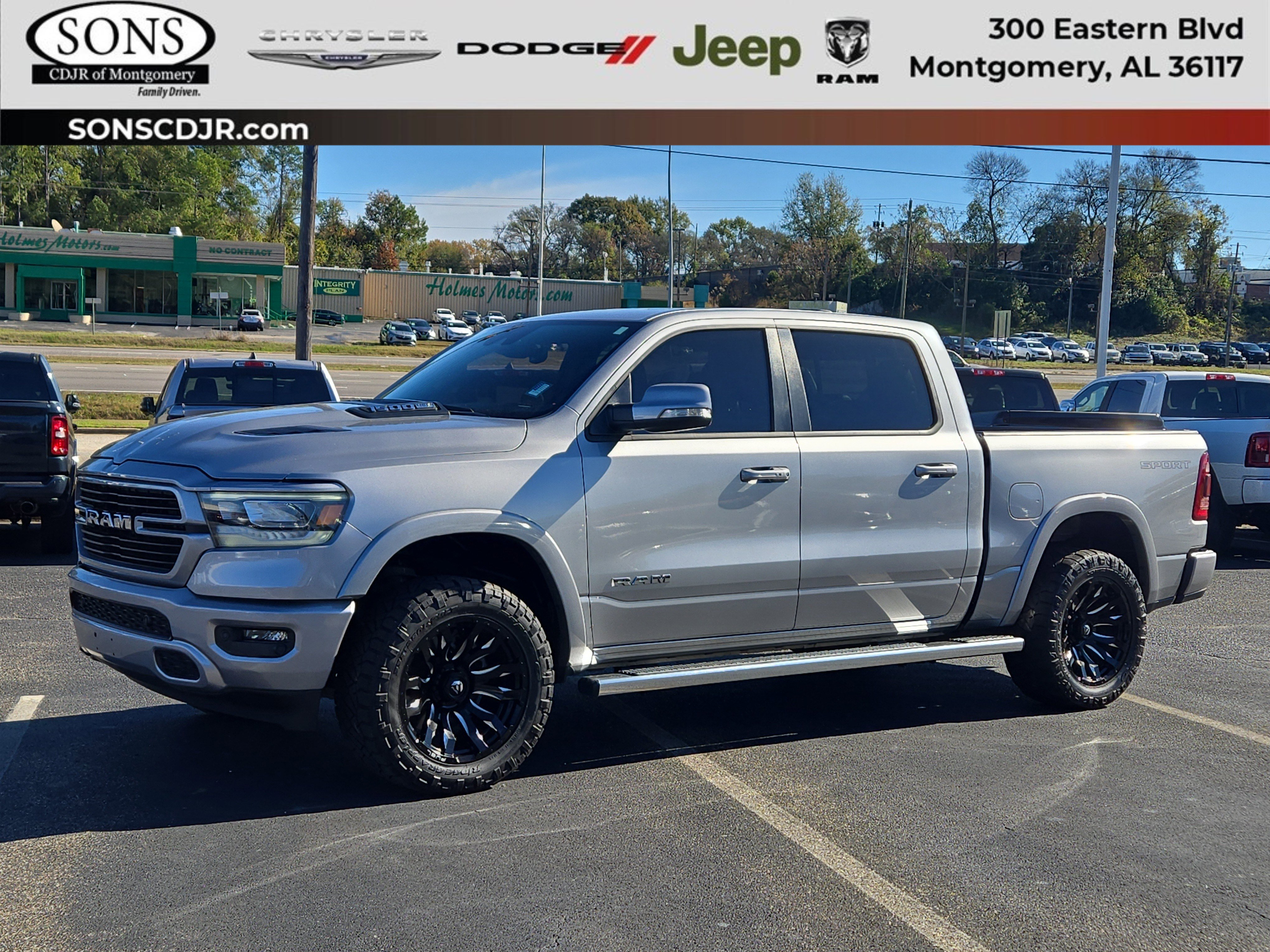 2022 RAM Ram 1500 Pickup Laramie's photo