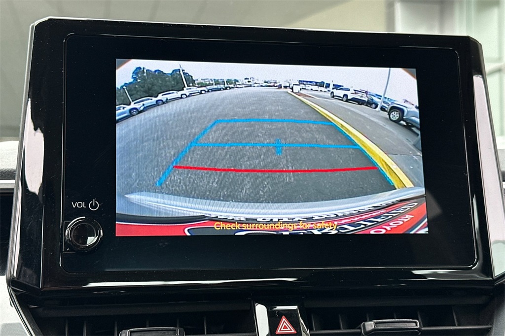 2023 Toyota Corolla LE photo 17