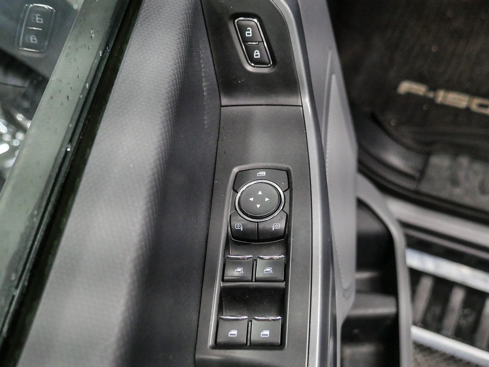 2022 Ford F-150 XLT photo 21