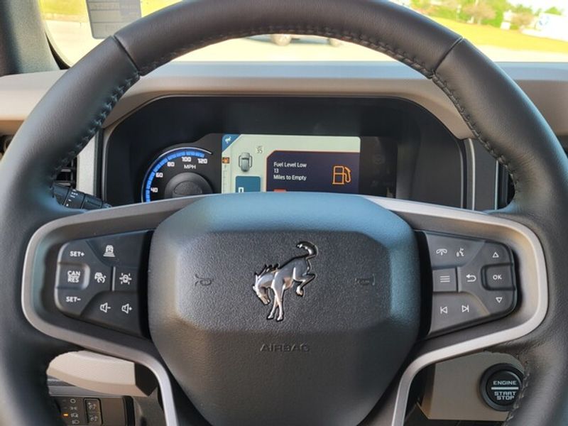 2024 Ford Bronco Wildtrak photo 23