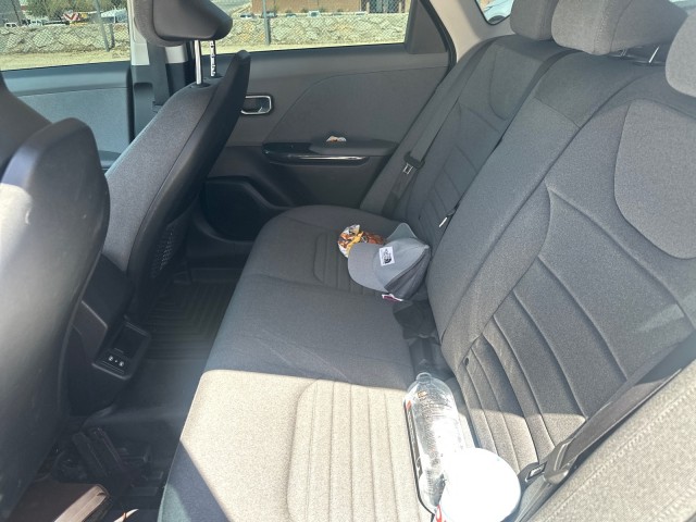 Used 2025 Snow White Pearl Kia EX image 16