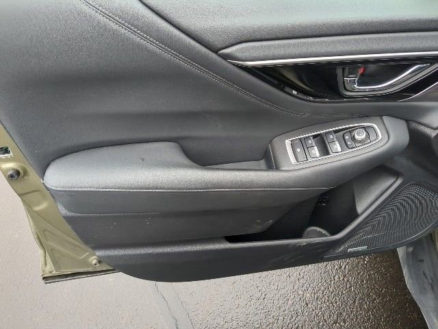 2023 Subaru Outback Limited photo 7