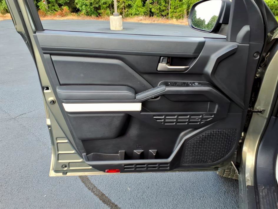 2024 Toyota Tacoma TRD photo 12