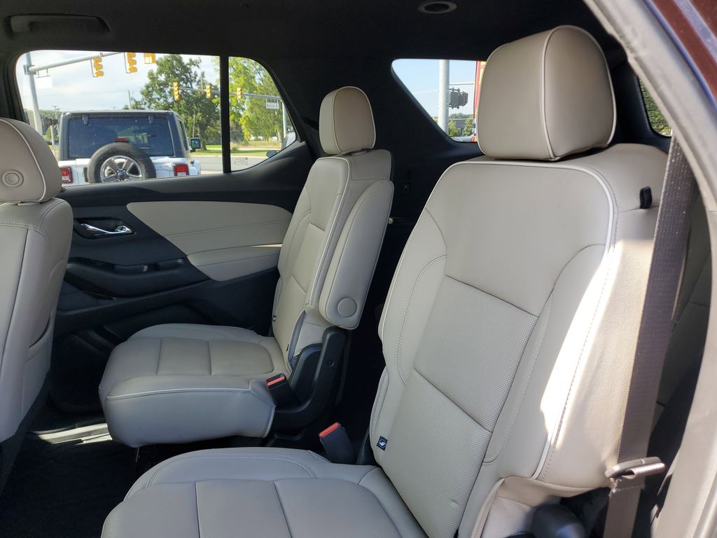 2023 Chevrolet Traverse Premier photo 9