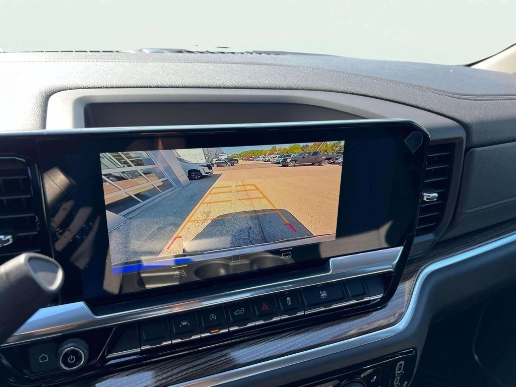 2025 Chevrolet Silverado 1500 LT photo 12