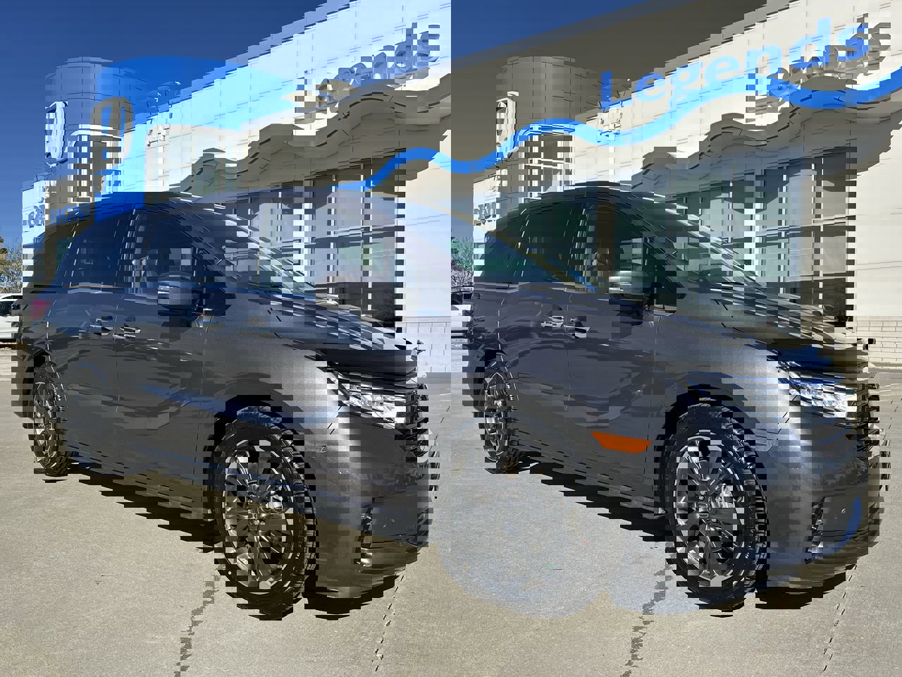 2023 Honda Odyssey Elite's photo