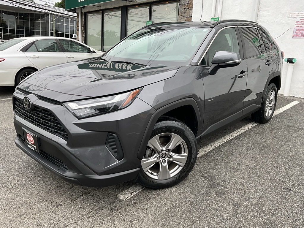 Used 2022 Gray Toyota XLE image 1