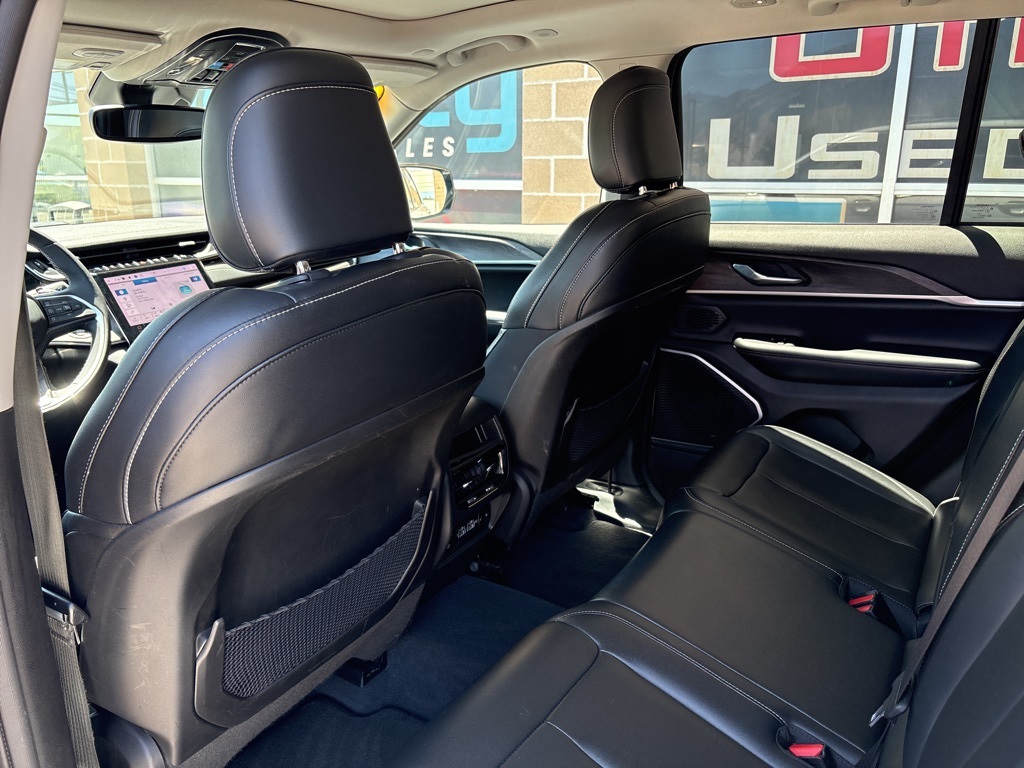 2023 Jeep Cherokee 4xe photo 17