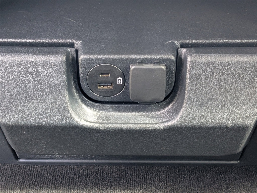 2022 Ford F-150 XLT photo 14