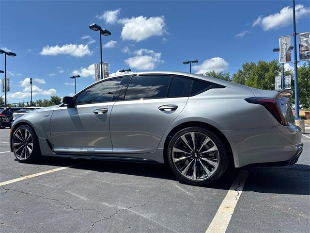 2024 Cadillac CT5 photo 3