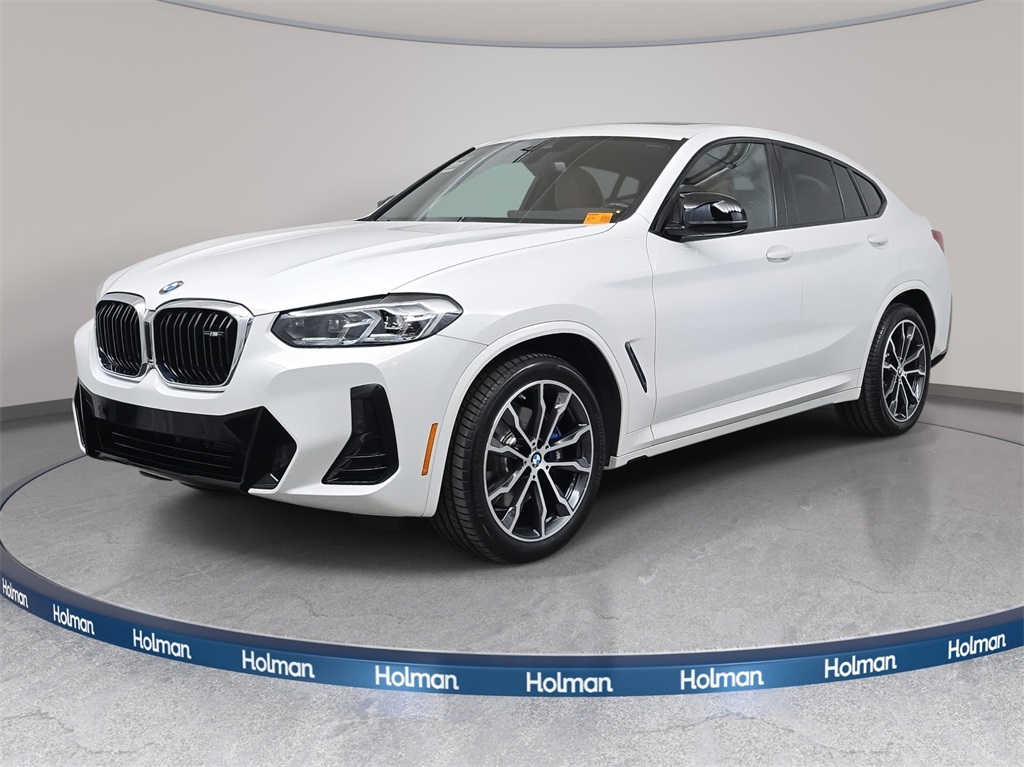 2022 BMW X4 M40i's photo