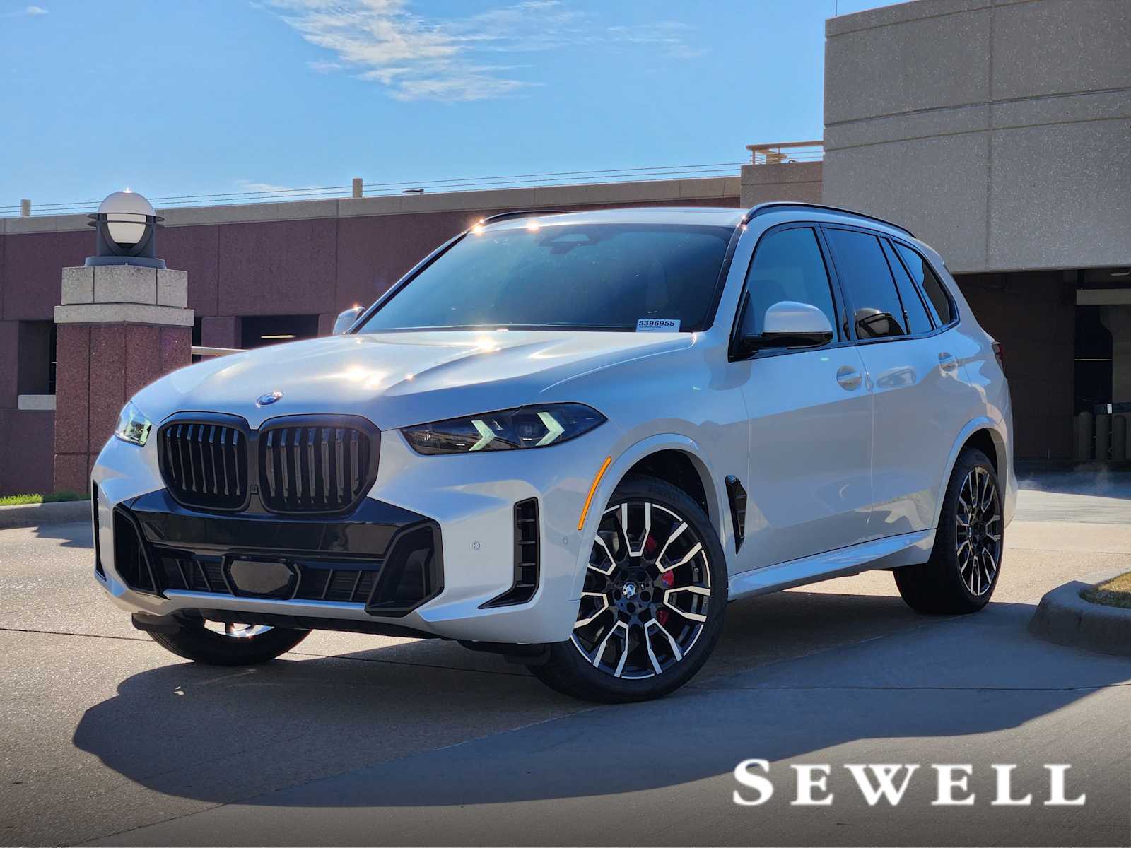 2026 BMW X5 40i's photo