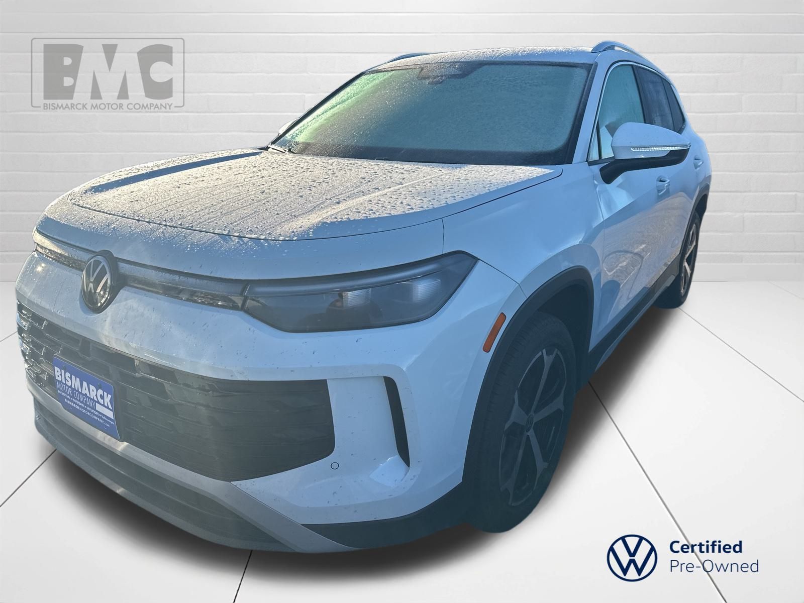 2025 Volkswagen Tiguan SE's photo