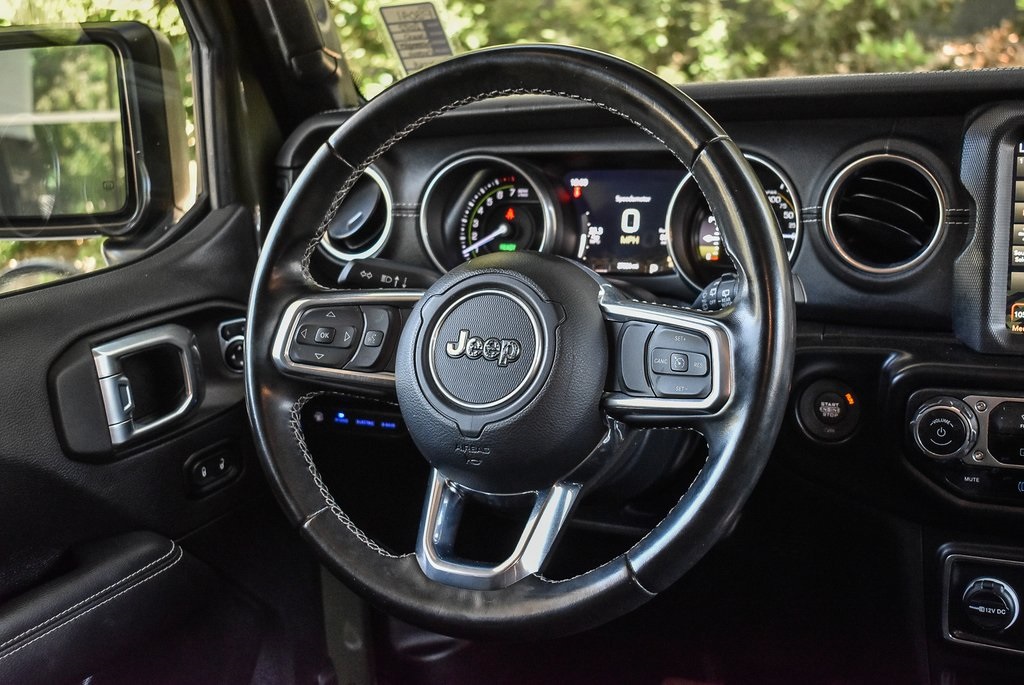 2022 Jeep Wrangler Unlimited Sahara 4xe photo 12