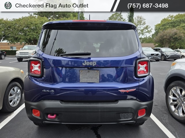 2016 Jeep Renegade Trailhawk photo 5