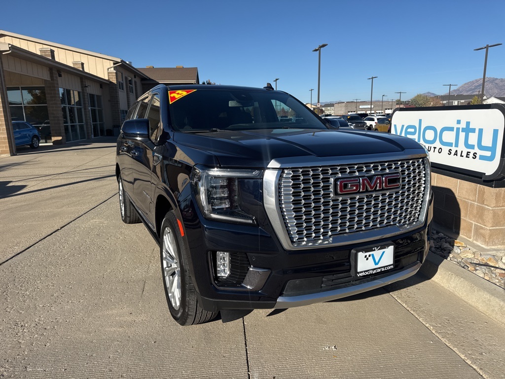 2023 GMC Yukon XL Denali's photo