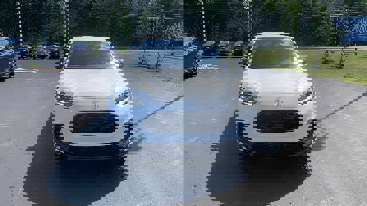 2026 Honda HR-V Sport photo 3