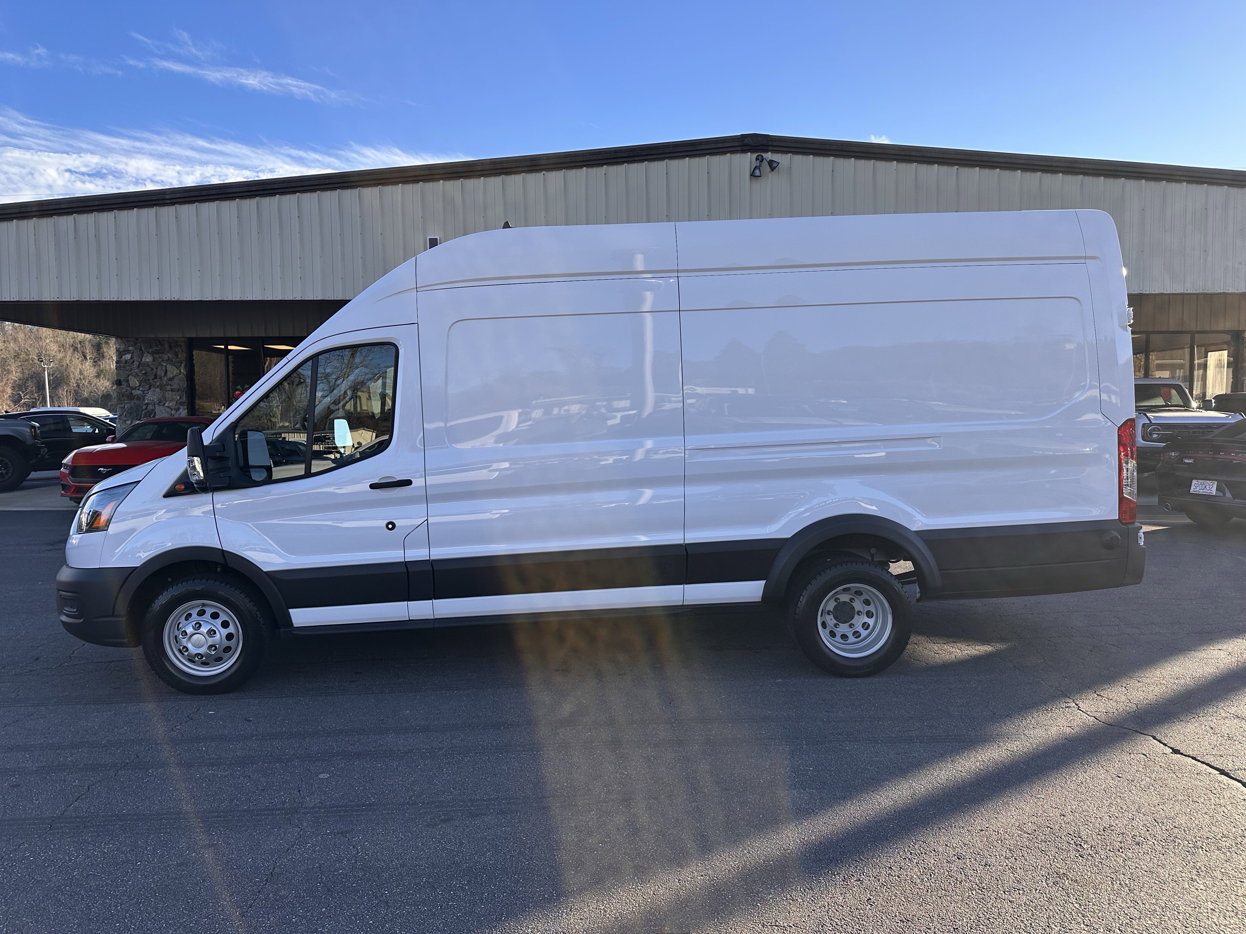2024 Ford Transit Van Base's photo
