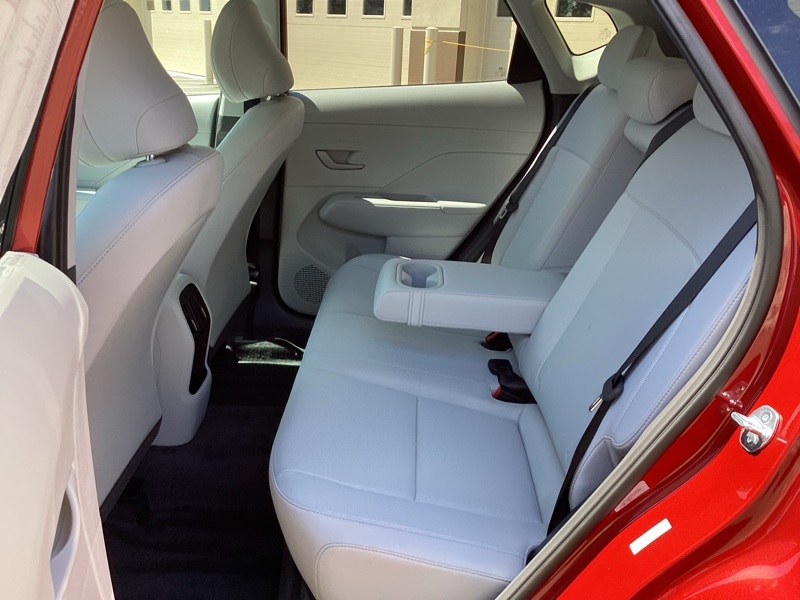 2025 Hyundai Kona SEL photo 21