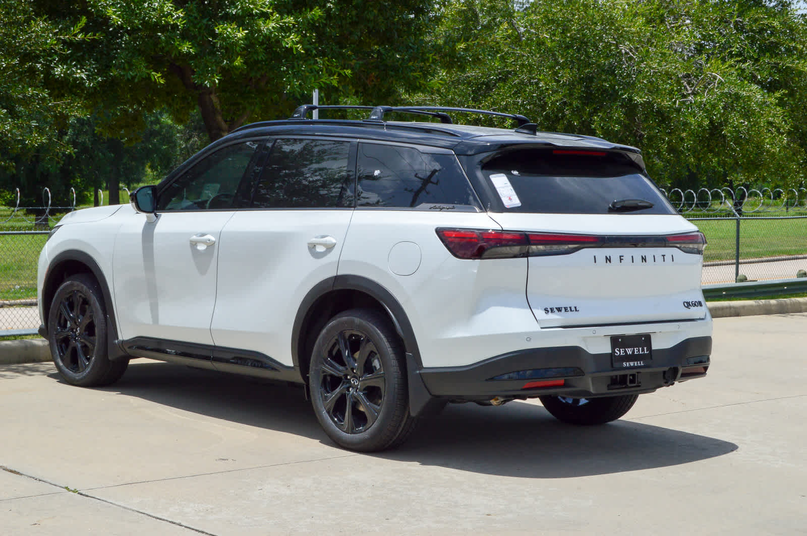 2026 Infiniti QX60 Autograph AWD photo 3