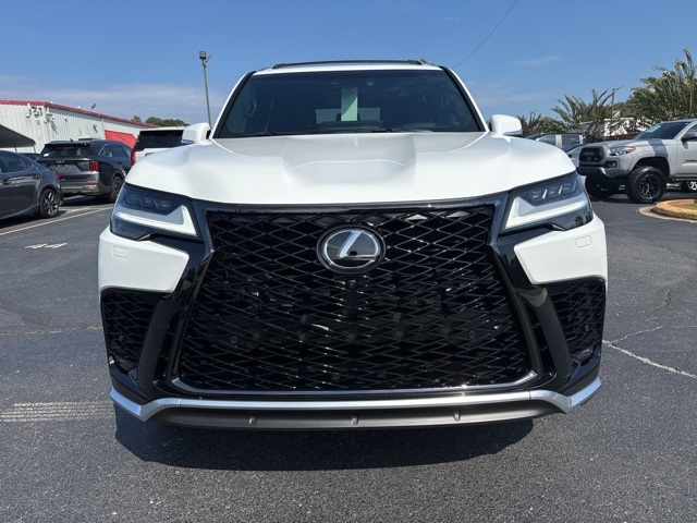 2024 Lexus LX 600 F SPORT photo 2