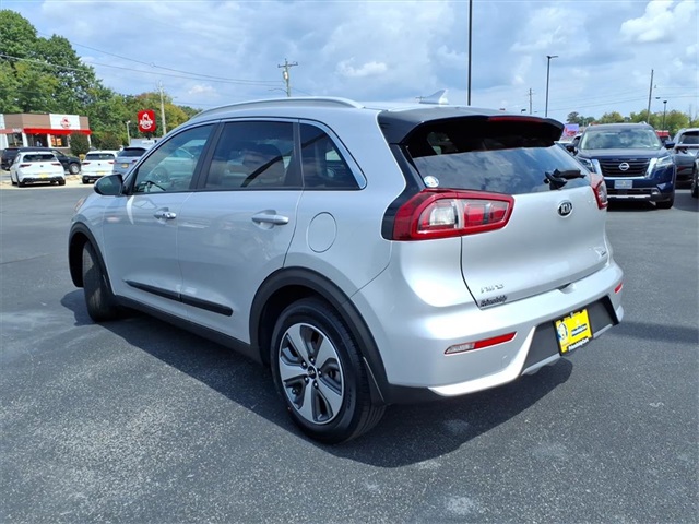 2019 Kia Niro LX photo 3