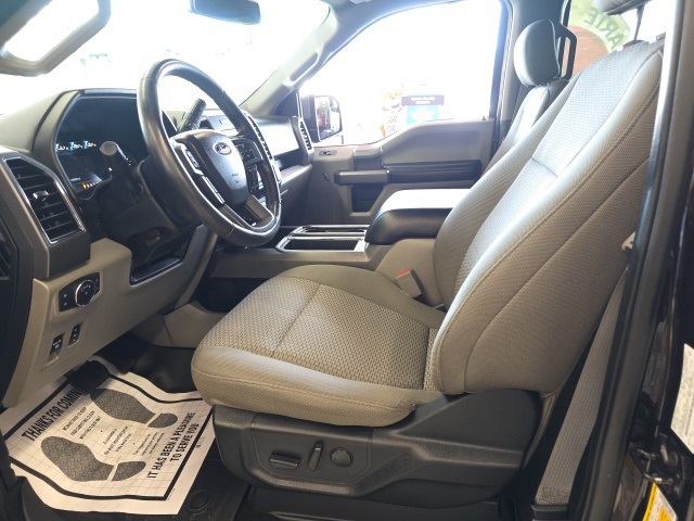 2019 Ford F-150 XLT photo 12