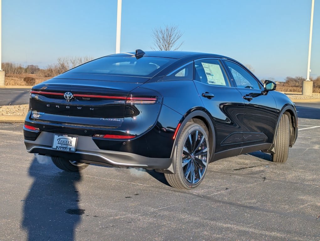 PreOwned 2024 Toyota Crown Platinum 4dr Car in Mt. Pleasant R3005519