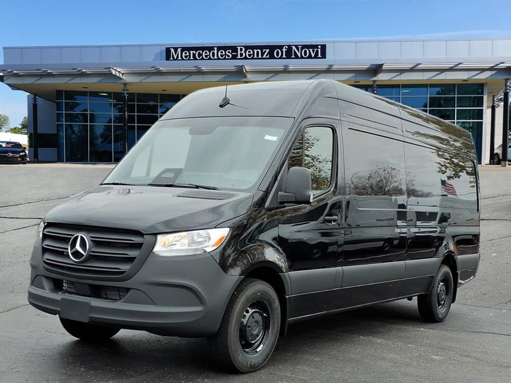 2026 Mercedes-Benz Sprinter Cargo Van Base's photo